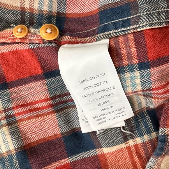 J.Crew broken-in plaid flannel popover red navy soft brushed cotton M classic - Picture 7 of 7